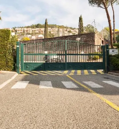 Vue /parking Privatif 아파트 Saint-Raphaël